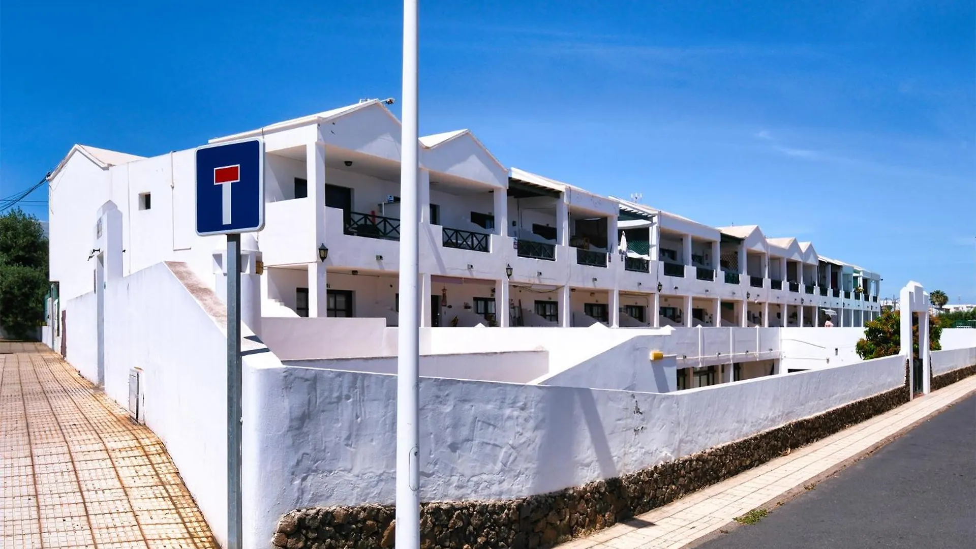Casa Emilia-Close To Amenities And The Beach Puerto del Carmen  Spain