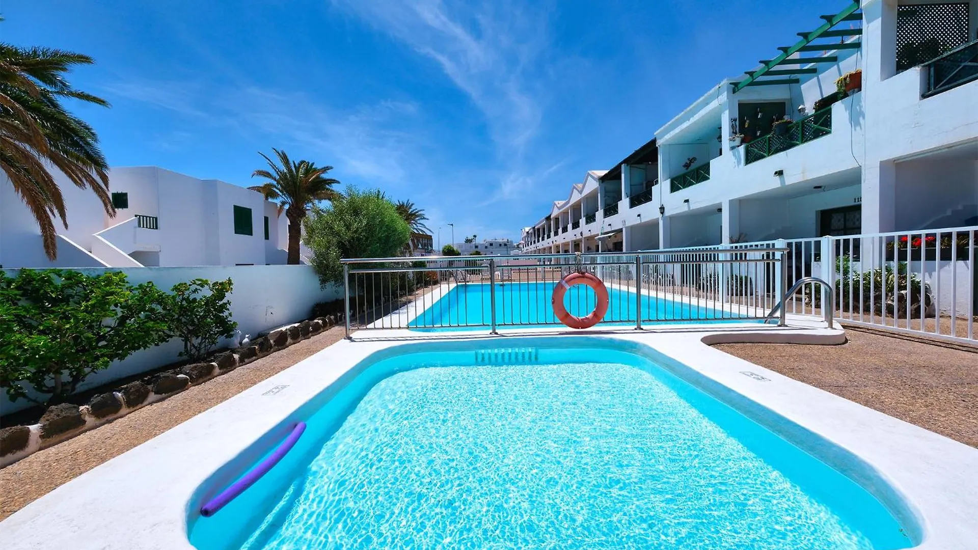 Casa Emilia-Close To Amenities And The Beach Puerto del Carmen